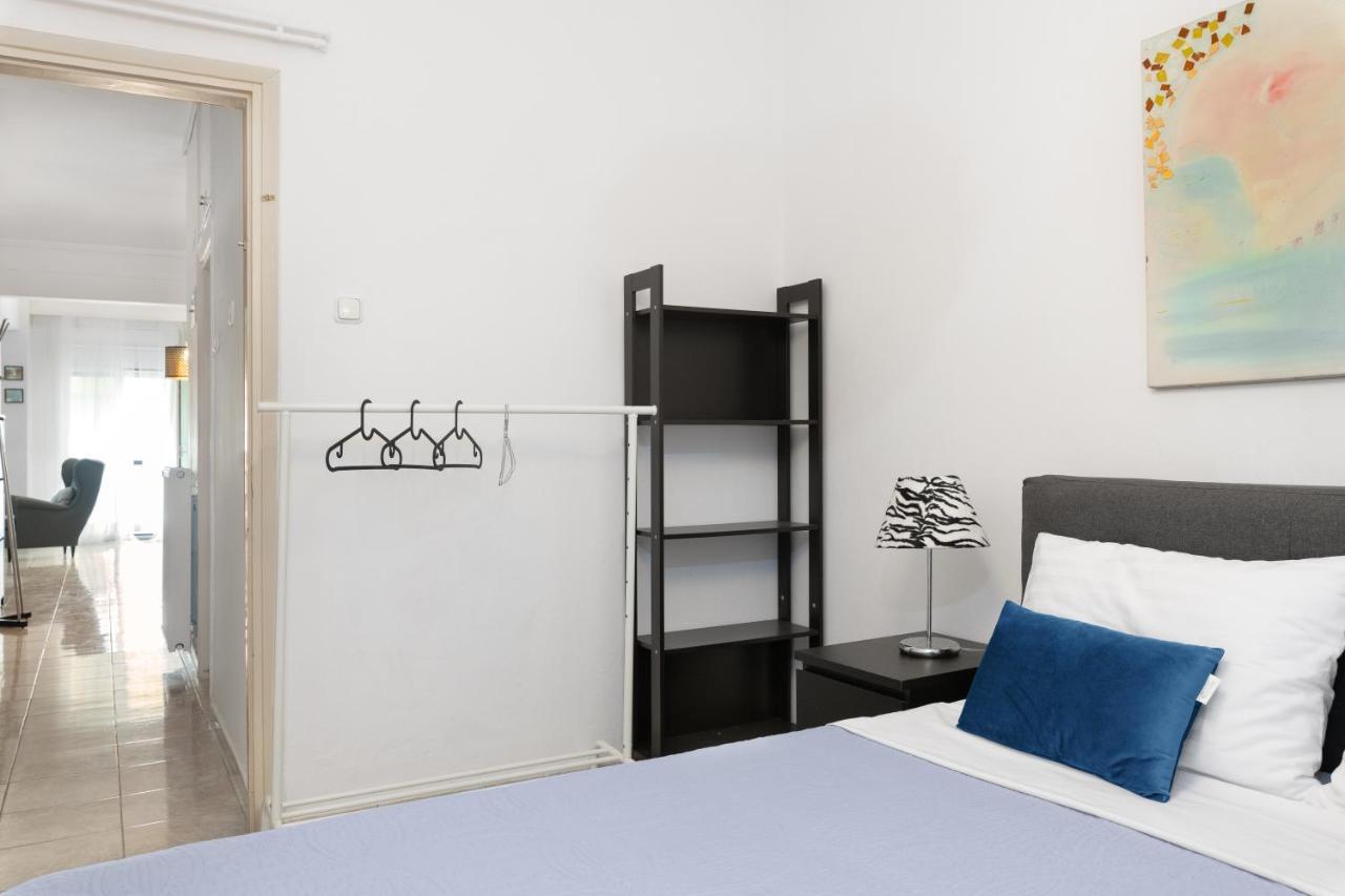 New! By The Sea Apartment Rohini Tesalonika Bagian luar foto