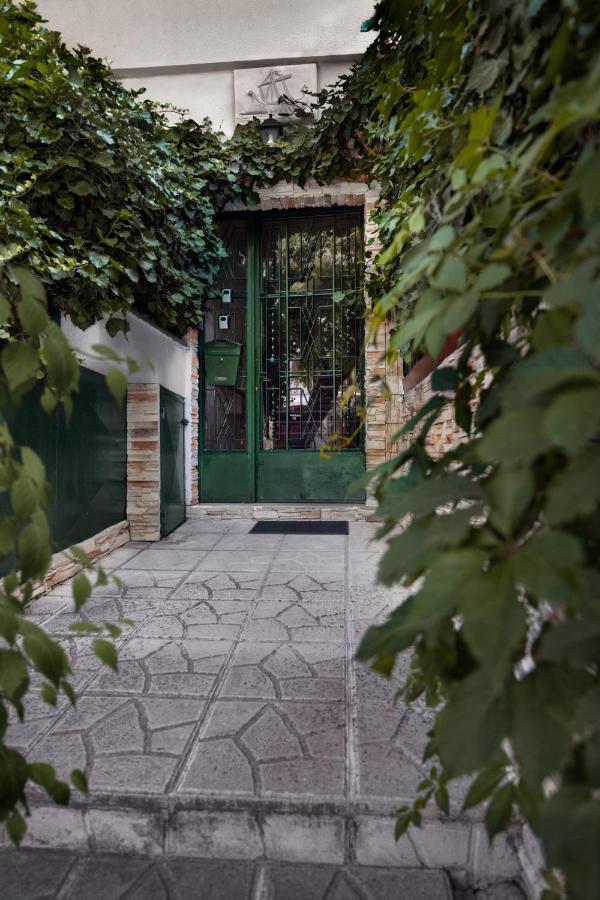 New! By The Sea Apartment Rohini Tesalonika Bagian luar foto